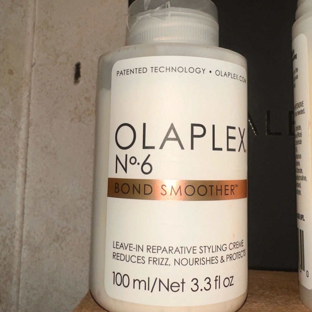 OLAPLEX LOT - Picture 3 of 9